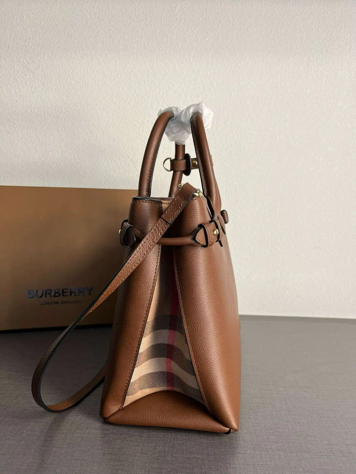 KK05250 (12).webp