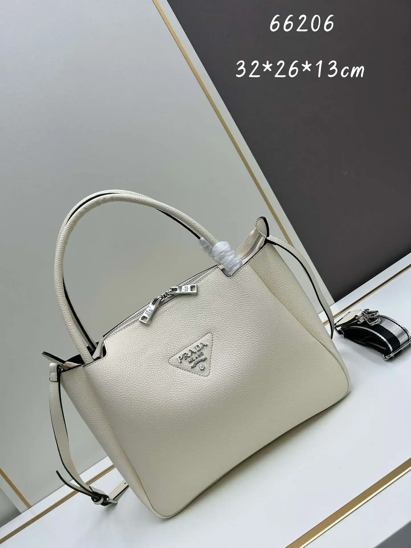 HW003050 (12).webp