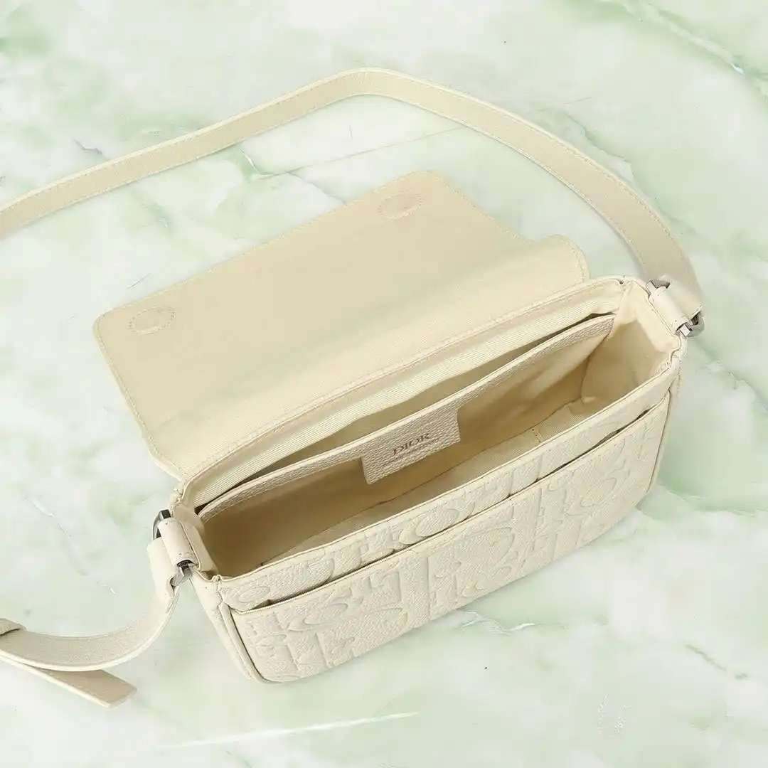 KK03850 (5).webp