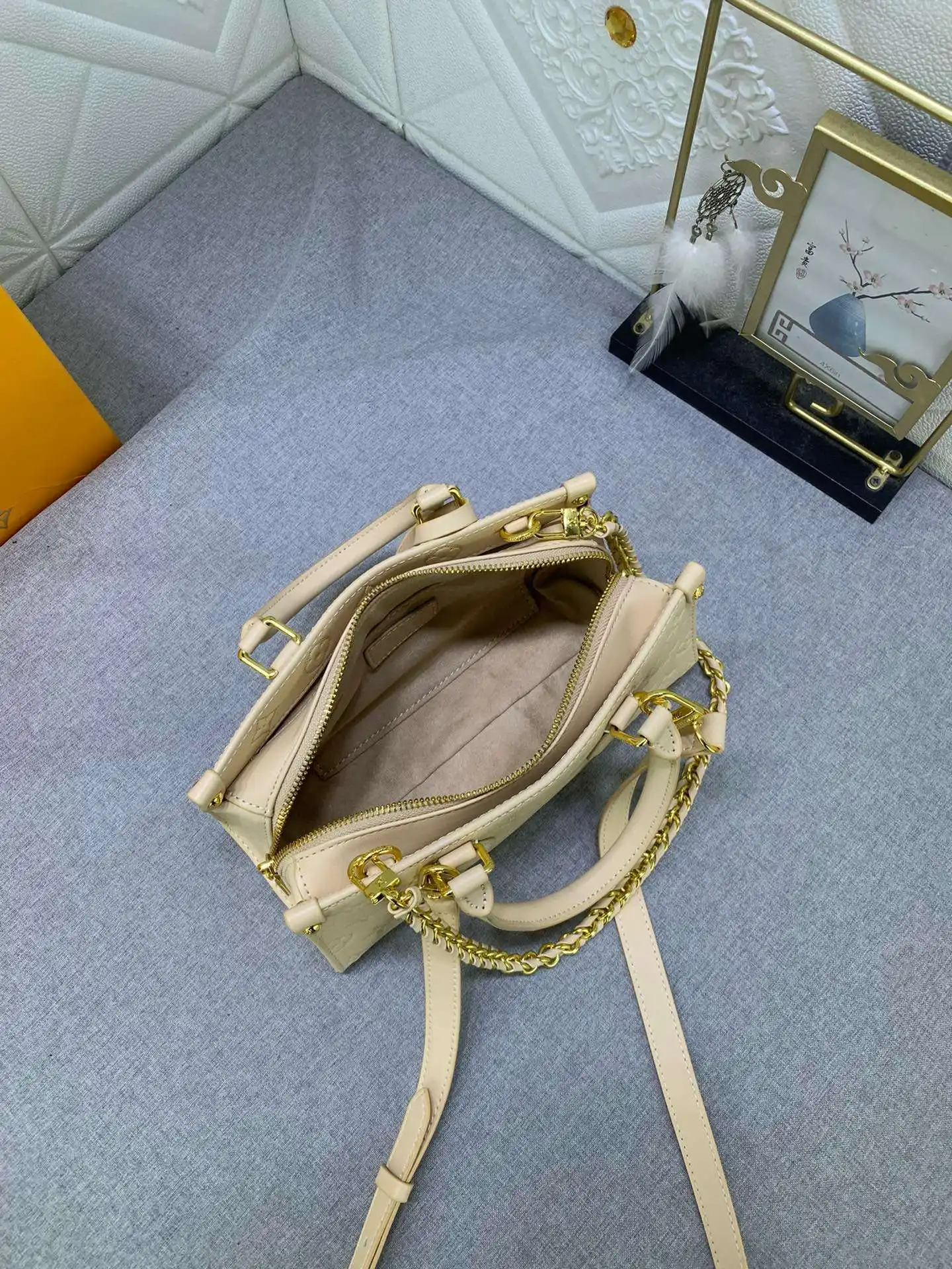 KK01750 (10).webp