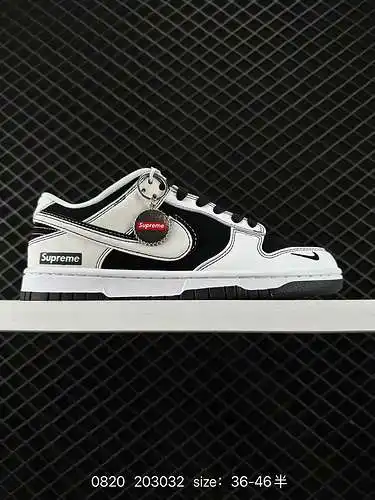 Seis zapatillas nike dunk low, zapatillas retro, tirantes deconstruidos, cordones dobles, Louis vuit