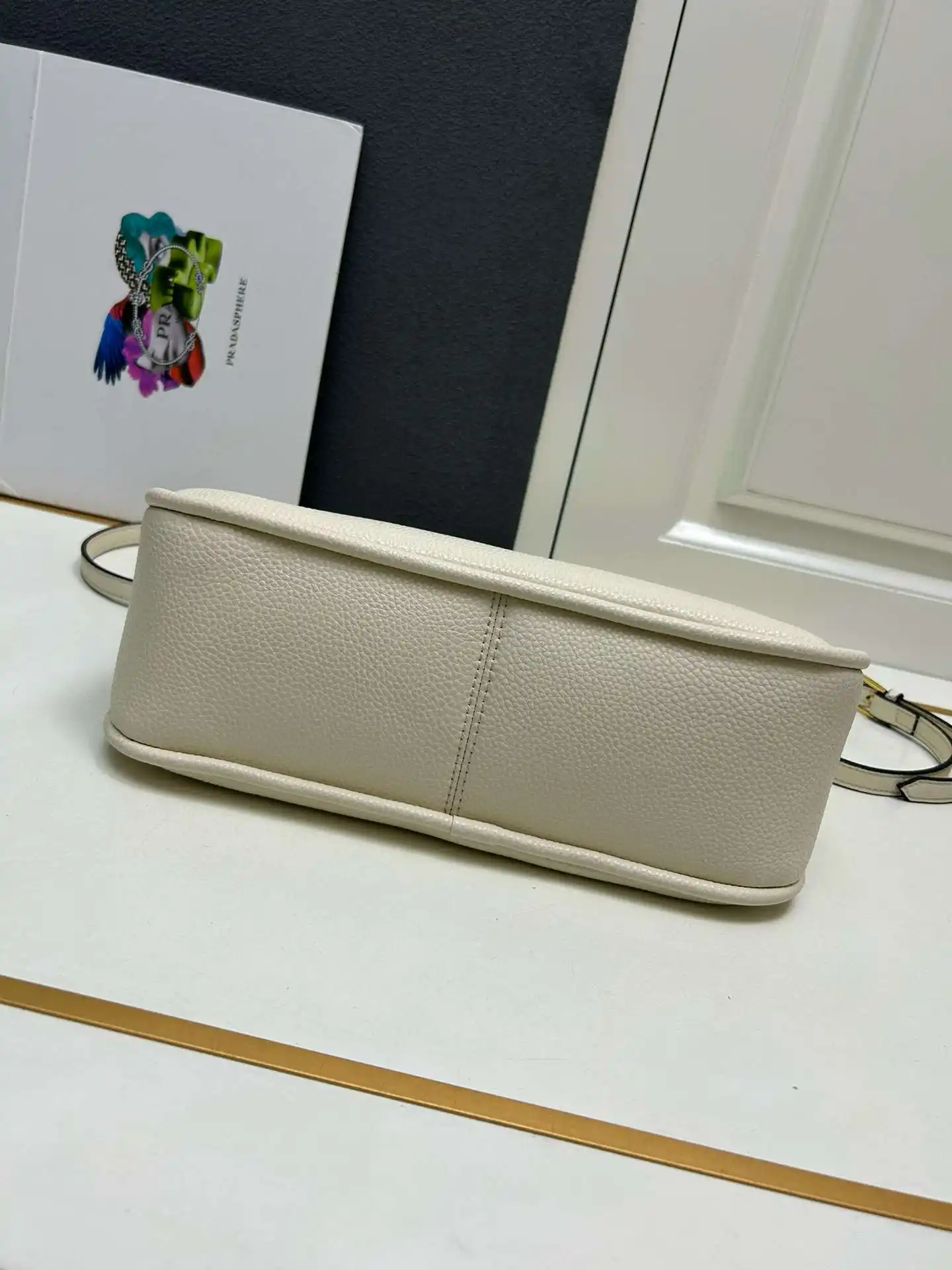 KK02450 (9).webp