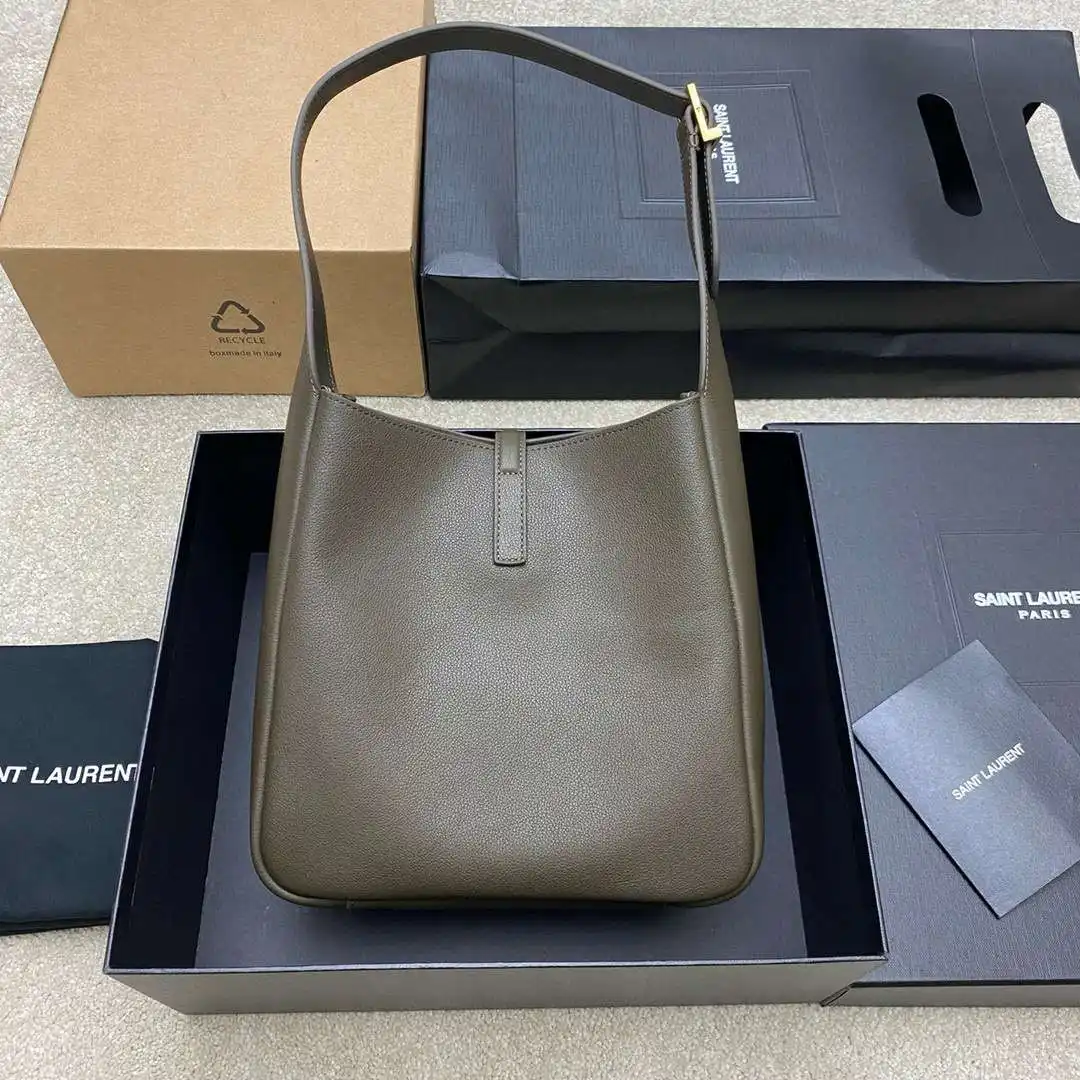 KK05250 (32).webp