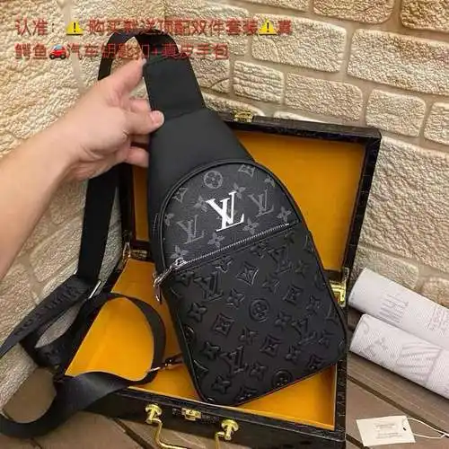 Bolsa de pecho LV bolsa de hombre LV bolsa de hombro LV bolsa de regalo de entrega de alta gama y al