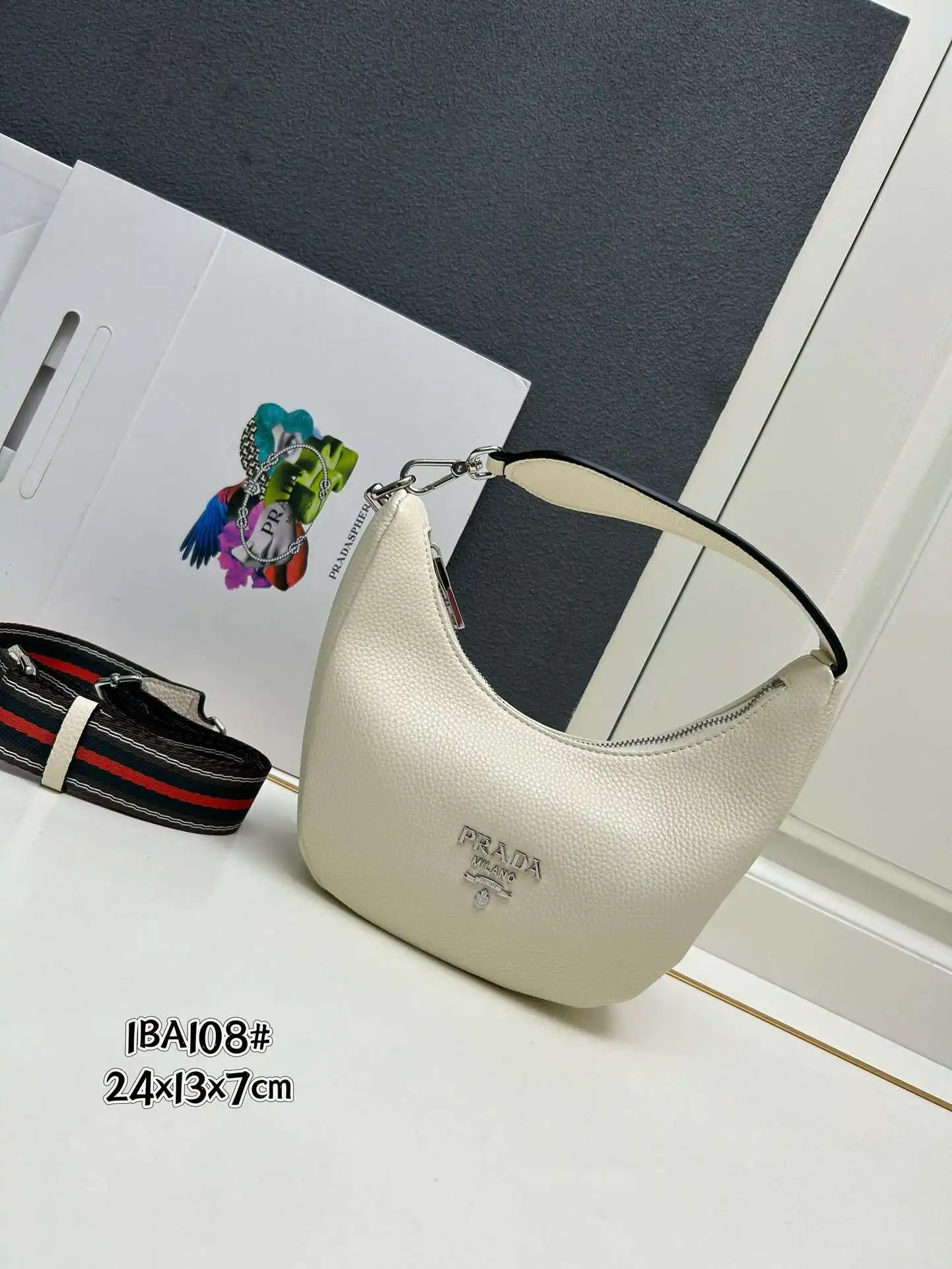 HW002550 (8).webp