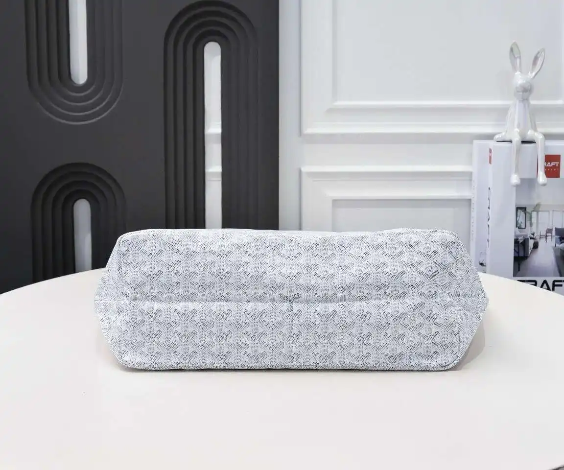 KK01750 (14).webp