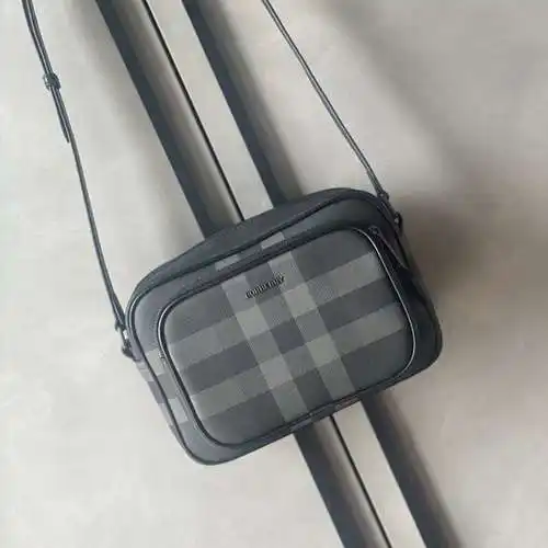 Bolso de burberry, bolso de Burberry para hombres, bolso de burley, bolso de burley, cuero de primer