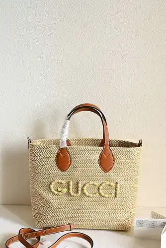 Bolso gucci, bolso gucci, bolso gucci, bolso gucci, hecho de materiales tejidos de hierba cruda impo