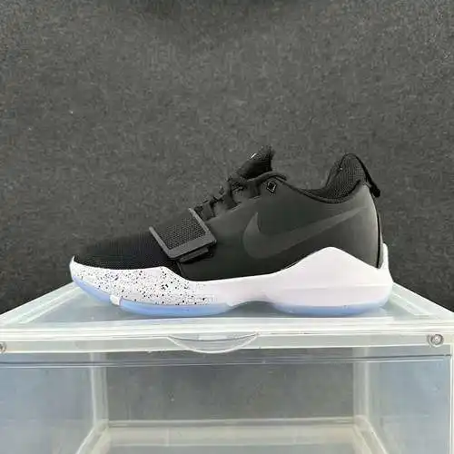 Blanco y negro 36 - 46