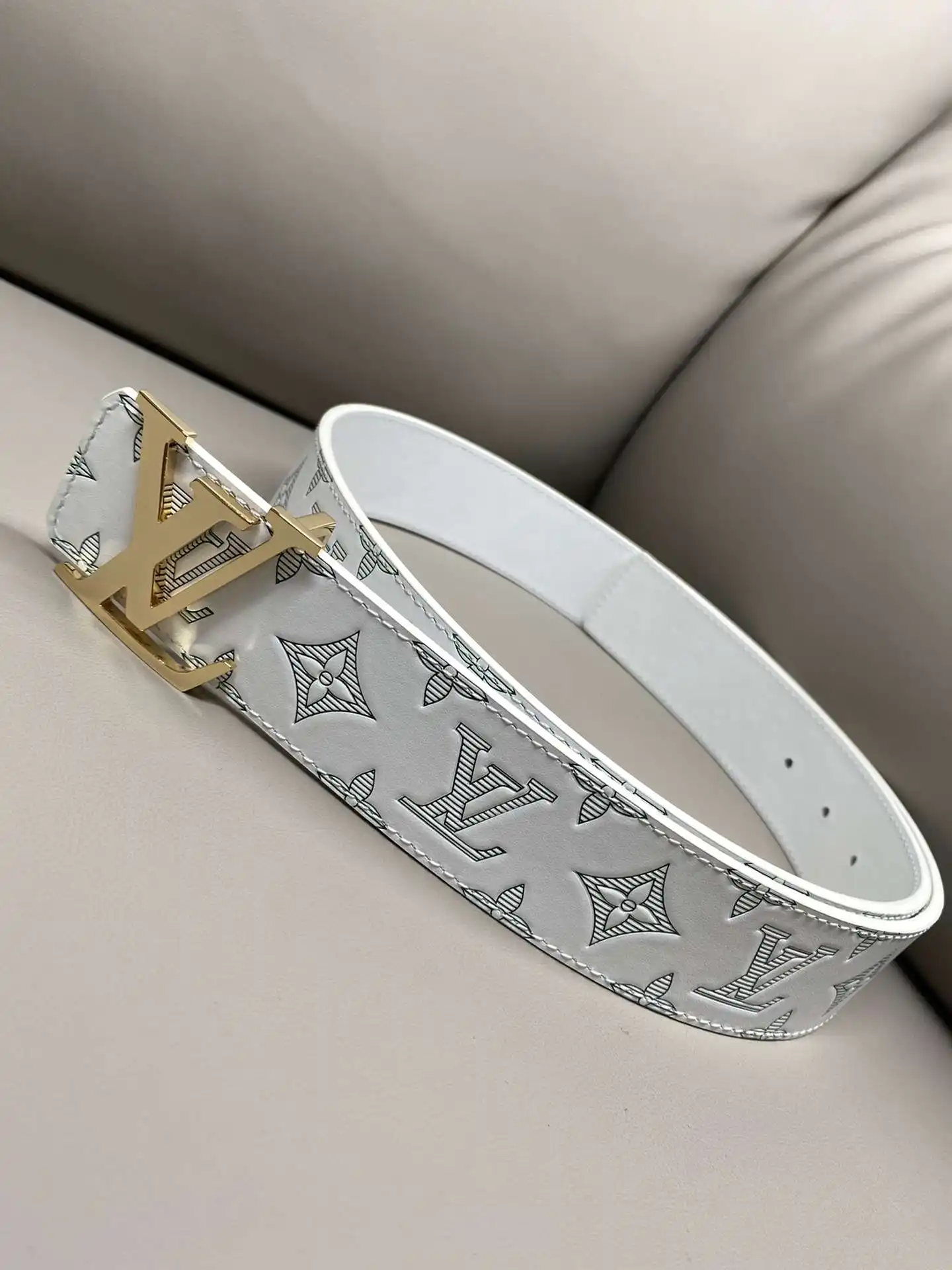 DF01250 (27).webp