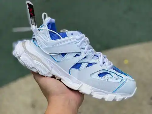 30 balenciaga blanca y azul balenciaga triple s zapatos de papá balenciaga