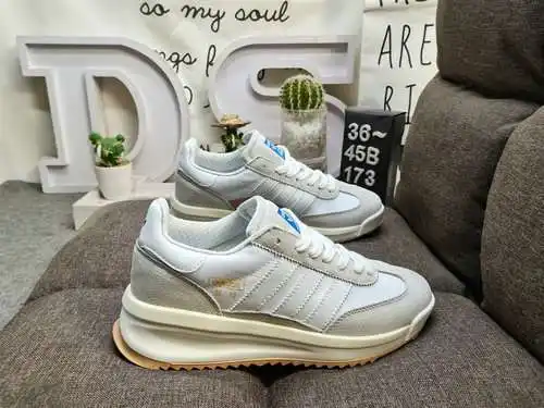 La colección de zapatillas retro Adidas 173d es popular en todo el mundo. Aprovechando esta ola, la 