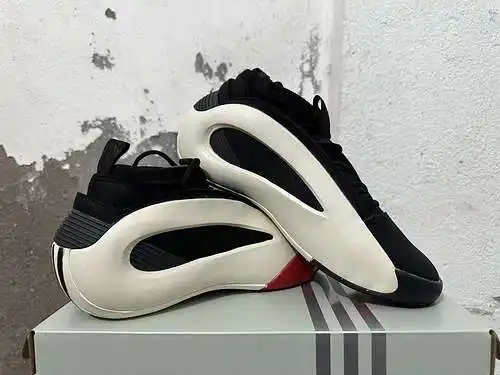 Negro, blanco y rojo 36 - 46