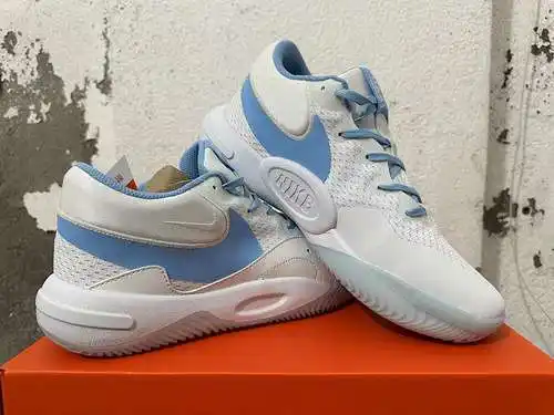 Blanco y azul 40 - 45