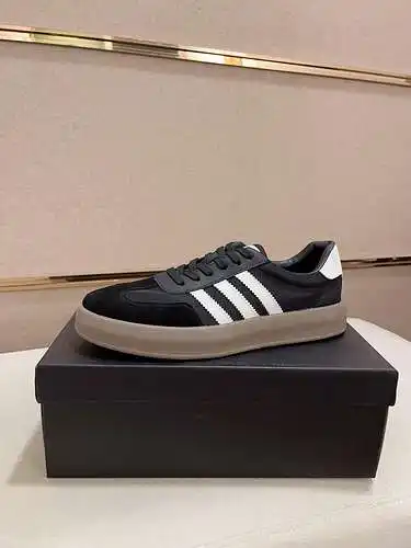 Prada   Men's shoe code: 0824B30 Size: 38-44