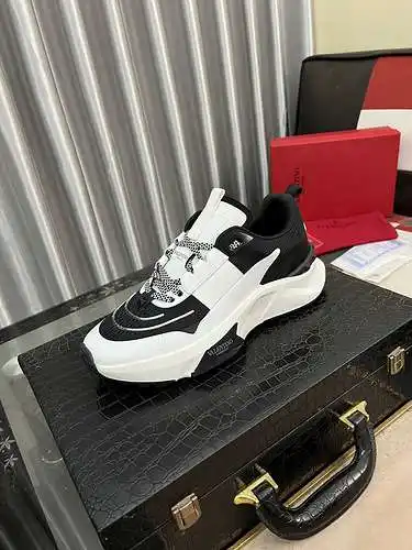 Código de calzado masculino valentino: 0630c00 talla: 38 - 44