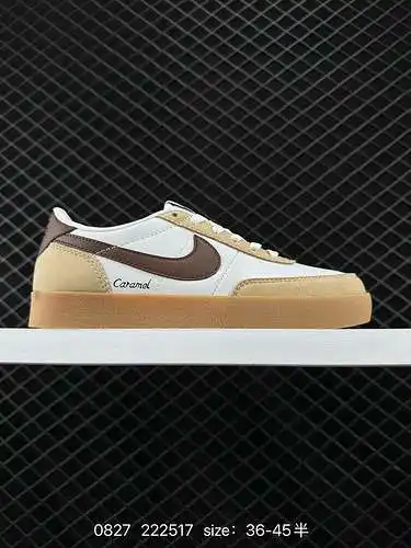 Ocho zapatillas de tablero nike, zapatillas de tablero retro beige de Goma cruda, zapatillas deporti