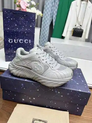 Gucci talla de calzado masculino y femenino: 0825d40 talla: mujer 35 - 41 talla masculina 39 - 45 ta