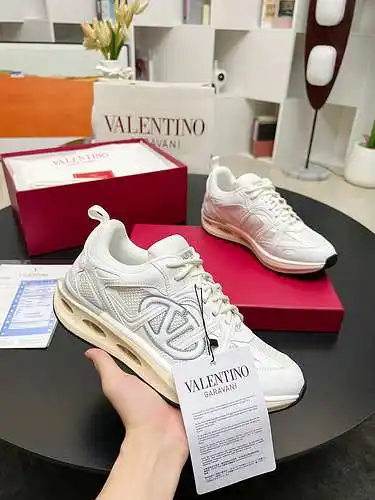 Código de calzado masculino valentino: 0803d60 talla: 39 - 45 (personalizado 38.46)