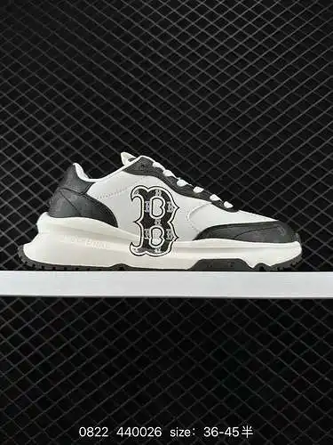3 MLB chunky Runner baja parte calcetines rojos de Boston en blanco y negro tallados retro zapatos d
