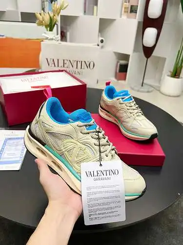 Código de calzado masculino valentino: 0803d60 talla: 39 - 45 (personalizado 38.46)