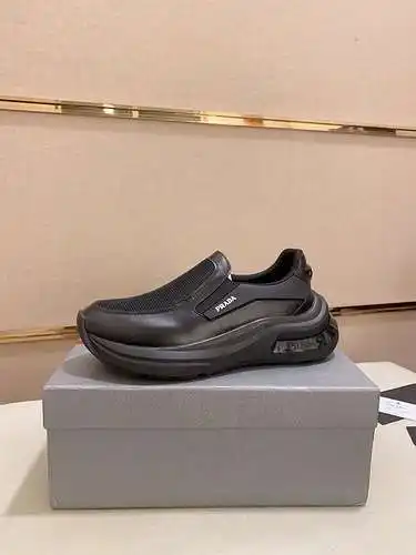 Prada   Men's shoe code: 0824C70 Size: 38-44 (45 custom-made, non refundable)