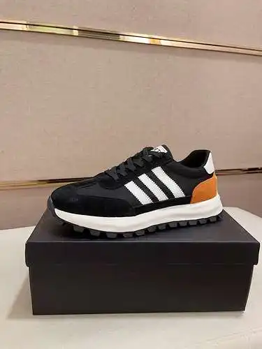 Prada   Men's shoe code: 0824B40 Size: 38-44