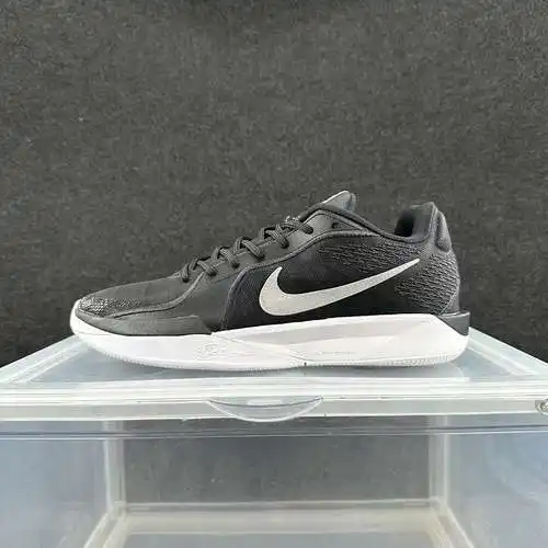 Blanco y negro 40 - 46