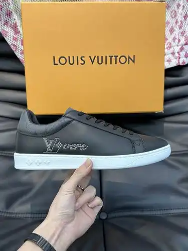 Código de calzado masculino lv: 0830b40 talla: 38 - 44 (personalizado 45)