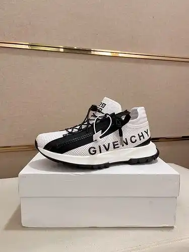 Givenchy Men 's Shoe code: 0706c10 talla: 38 - 44