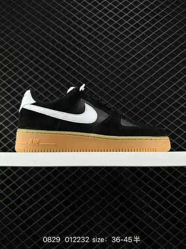 6 Nike Air Force X27; 7 Air Force One zapatillas deportivas de ocio multifuncionales de banda baja. 