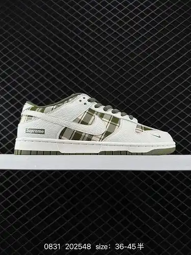 Supreme x NK SB Dunk Low United White and yellow Check color Low Top Leisure Sporting skate shoes 24