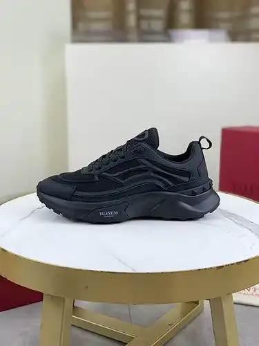 Código de calzado masculino valentino: 0827c40 talla: 38 - 46