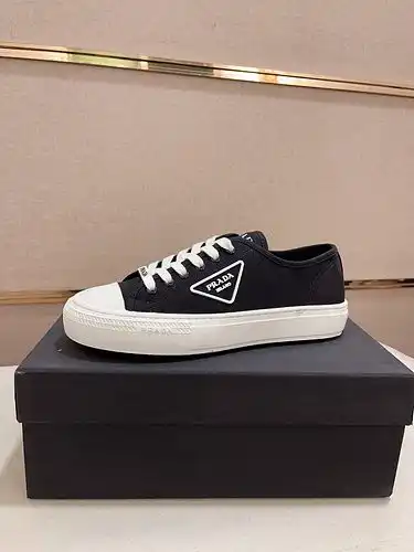 Prada   Men's shoe code: 0903C20 Size: 38-44 (customizable 45)