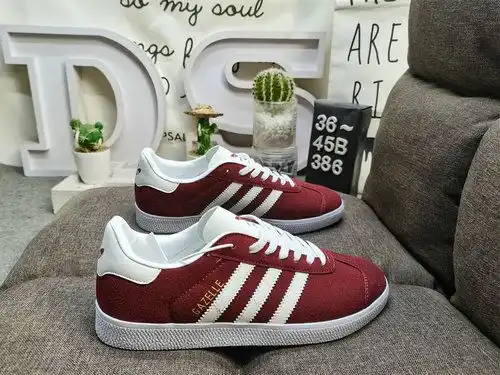 386 zapatos de tablero de ocio del campus dadid Gazelle shamrock.