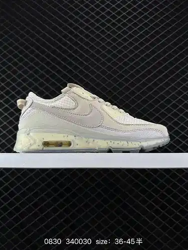 Nike Air Max terrascape 9 es un artículo multifuncional que definitivamente te sorprenderá. Las manc
