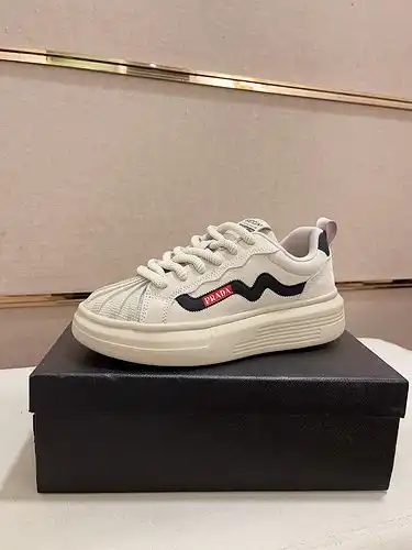 Prada   Men's shoe code: 0903B60 Size: 38-44