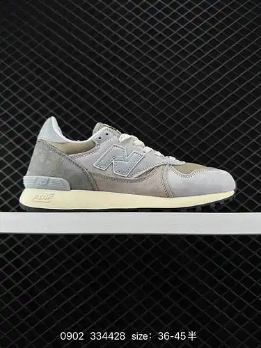 Las zapatillas de correr retro de la serie 4 New Balance nb47 no presentan diferencias en detalles d