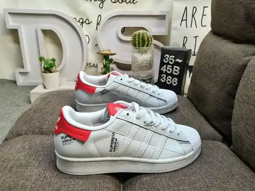 386d Adidas Shamrock Prairie crea una superestrella, cabeza de concha, zapatillas deportivas de ocio