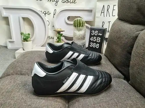 386dadas Adidas actualiza el sistema de media yarda estándar real de zapatos masculinos y femeninos 