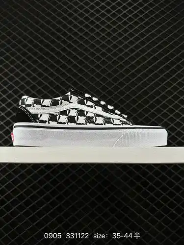 Zapatos masculinos y femeninos actualizados con un proceso de sulfuración real, con los datos correc