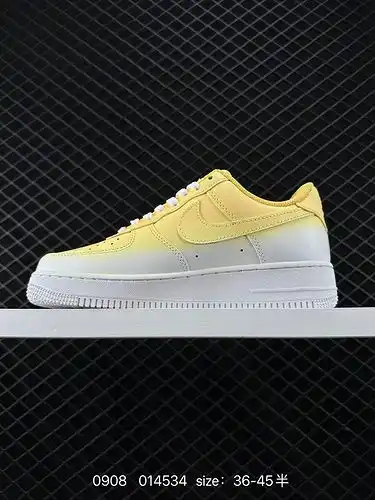 Siete zapatillas Nike Air Force x277 Low Air Force One de gama baja, versátiles, de suela gruesa y a