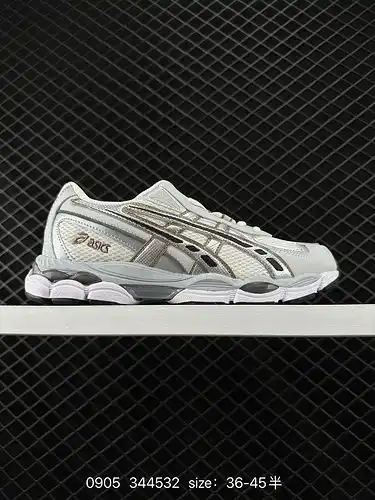 6 ASICS ASICS gelnyc 2 parte superior de malla transpirable, parte de cuero sintético hecho de un nu