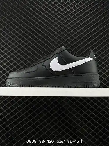 Las zapatillas deportivas casuales multifuncionales Nike Air Force 7 Air Force One de gama baja, con