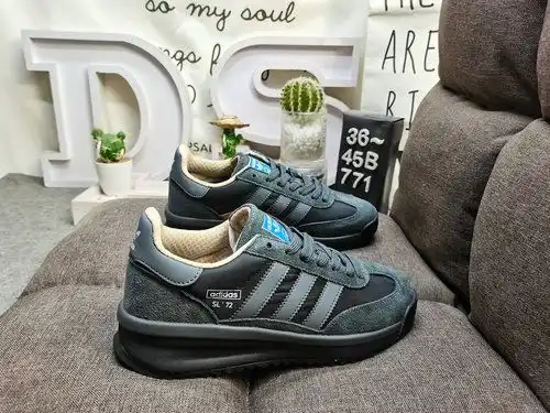 La colección de zapatillas retro Adidas 77D es muy popular en todo el mundo. aprovechando esta ola, 