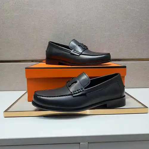 Código de zapatos masculinos Hermes 64c talla 3944
