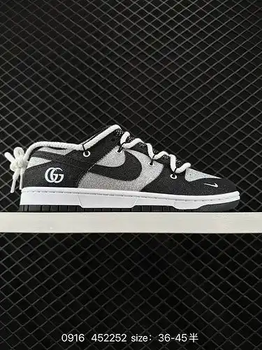 2C60G Nike Dunk Low Retro sneakers with deconstructive straps, double laces, GUCCI collaboration ret