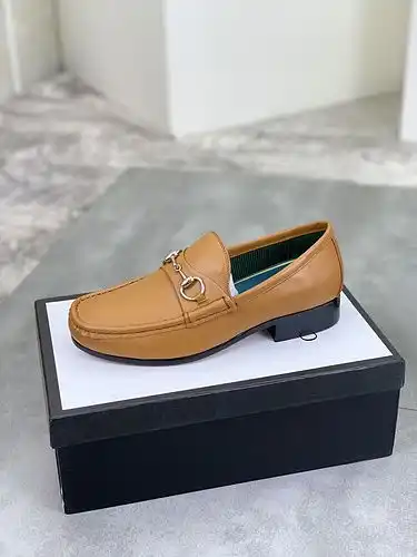 Gucci zapatos masculinos 6b8 talla 384