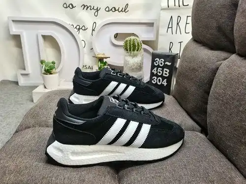 El prototipo Adidas Racing 1D boost de la clase corporativa 30g4d tiene una velocidad ligera, una co