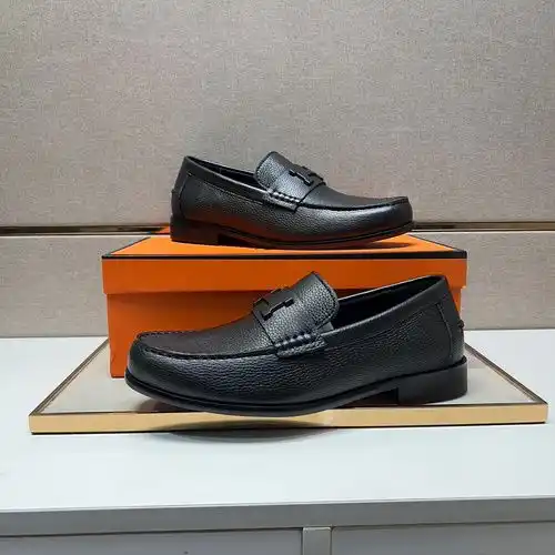 Código de zapatos masculinos Hermes 64c talla 3944